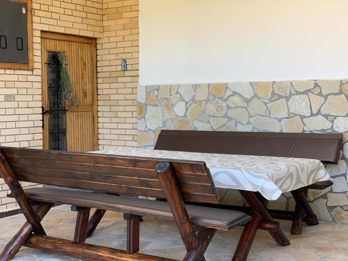 Holiday Home Bratica 乌尔齐尼 外观 照片
