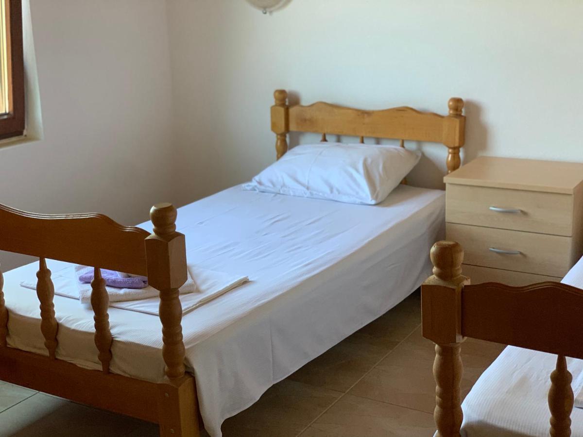 Holiday Home Bratica 乌尔齐尼 外观 照片