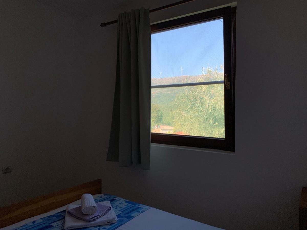 Holiday Home Bratica 乌尔齐尼 外观 照片
