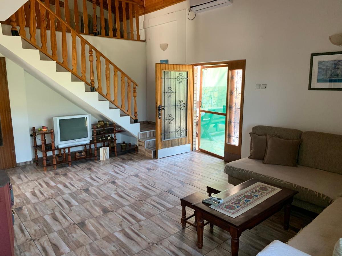 Holiday Home Bratica 乌尔齐尼 外观 照片