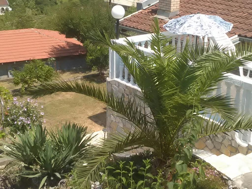 Holiday Home Bratica 乌尔齐尼 外观 照片