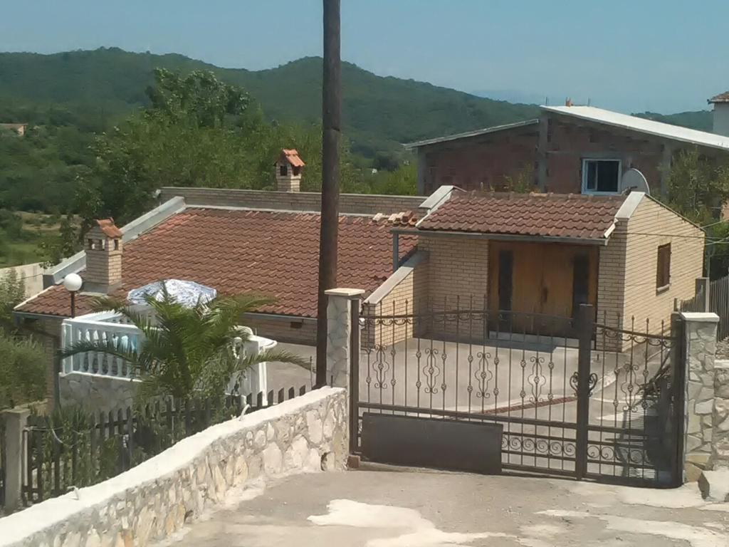 Holiday Home Bratica 乌尔齐尼 外观 照片